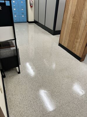Before and After Commercial Cleaning Services in Manchester, NH (8)
