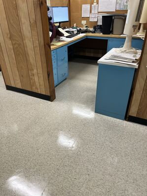 Before and After Commercial Cleaning Services in Manchester, NH (7)