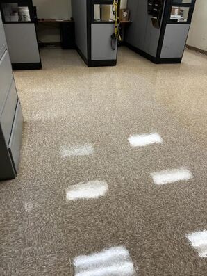 Before and After Commercial Floor Cleaning in Manchester, NH (7)